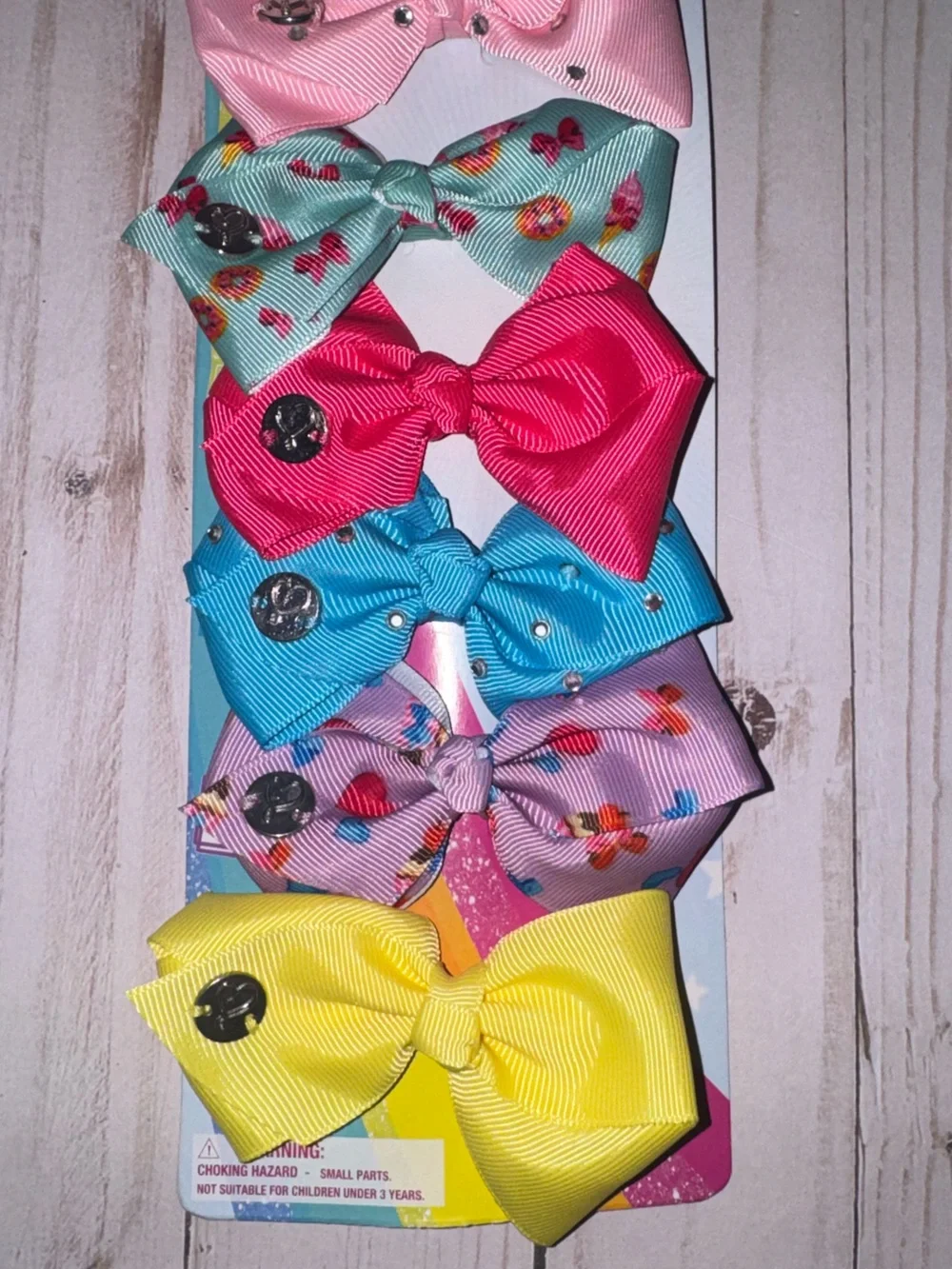 Jojo bows
